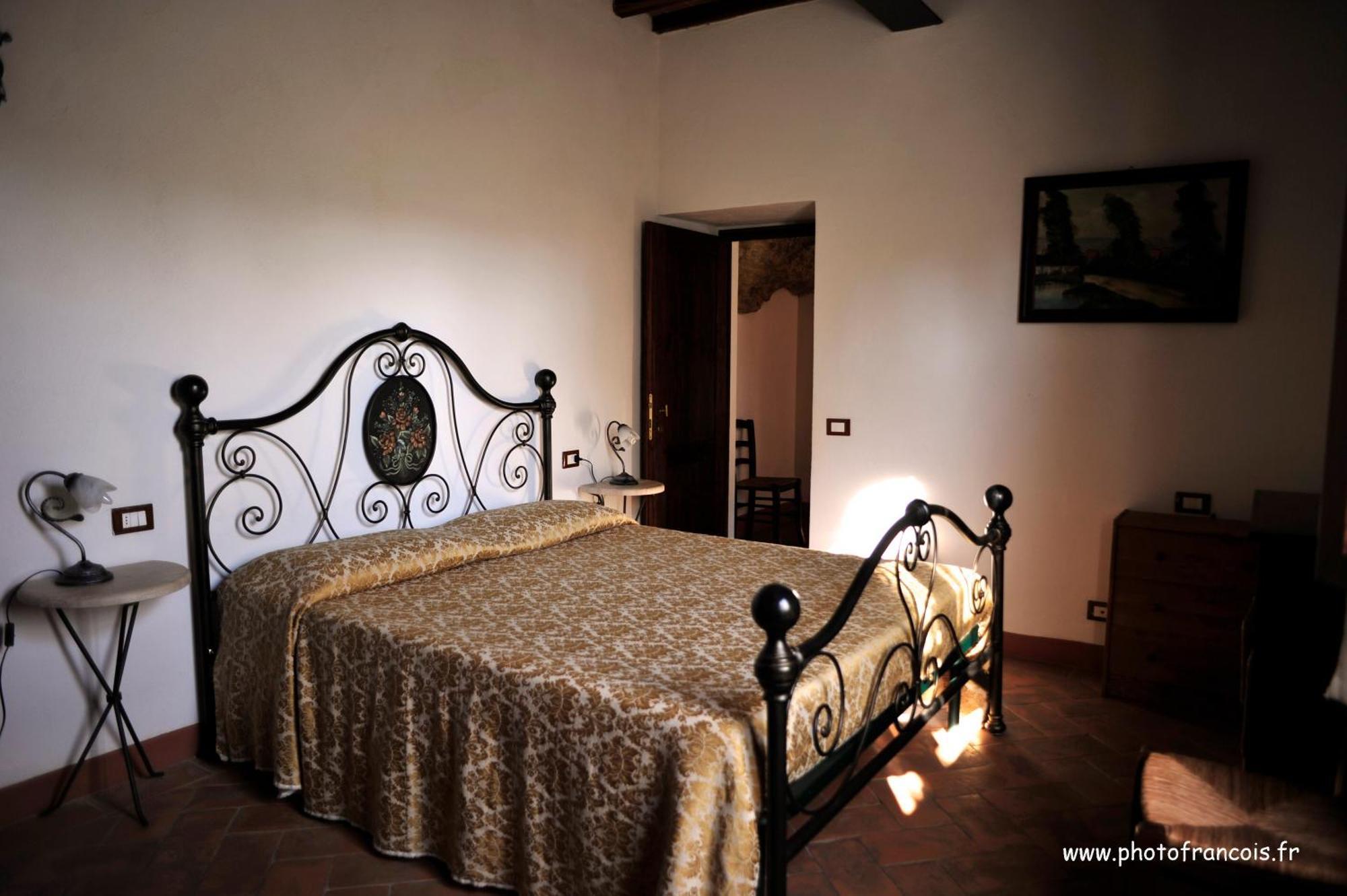 Agriturismo Il Sasso Montepulciano Exterior photo